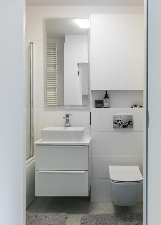 Tree&Lake Apartament Warszawa Ząbki Exteriér fotografie